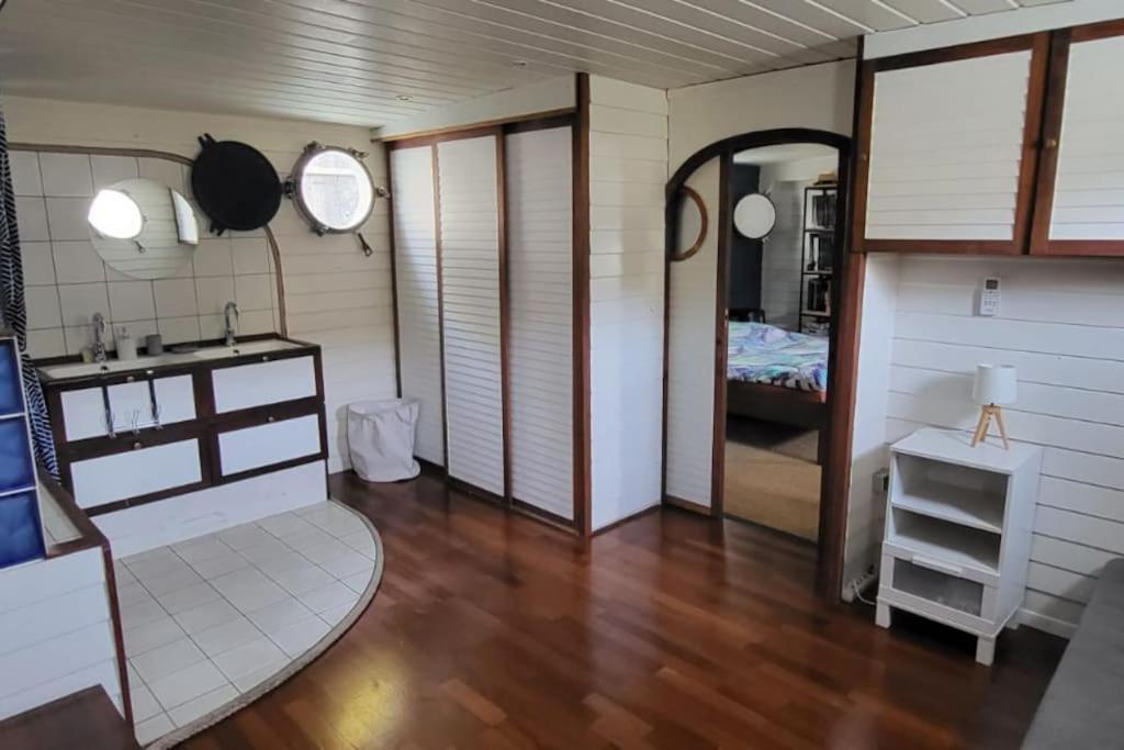 Appartement Dans Peniche Atypique Et Idyllique A Confluence 里昂 外观 照片