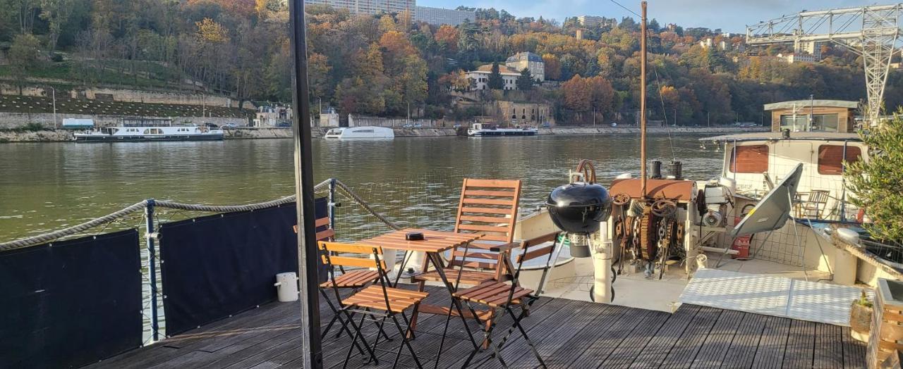 Appartement Dans Peniche Atypique Et Idyllique A Confluence 里昂 外观 照片